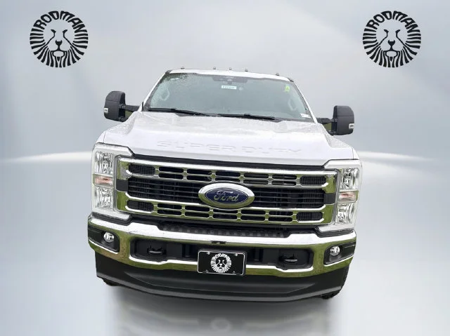 New 2026 White Ford XL image 2