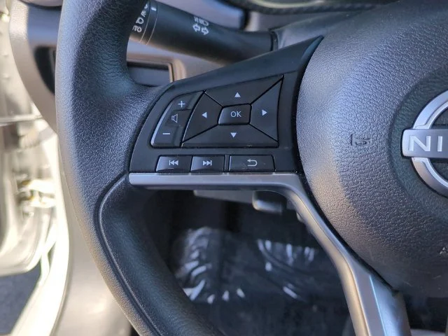 2025 Nissan Versa Sedan SV - Photo 12