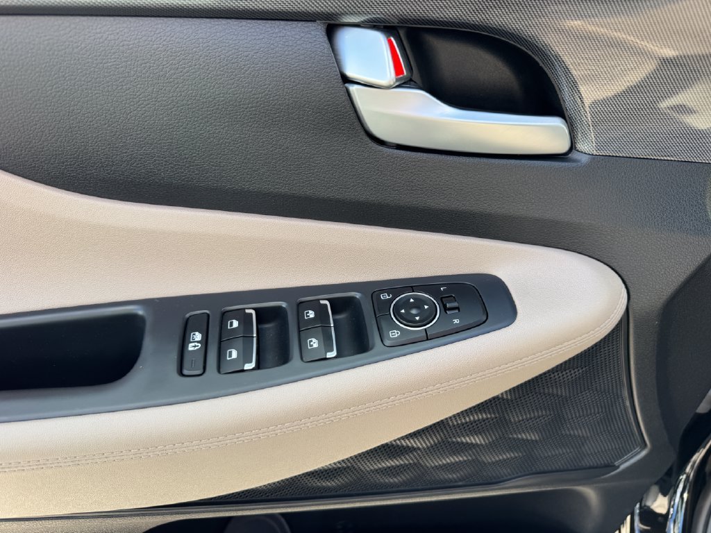 2023 Hyundai Santa Fe SEL - Photo 19