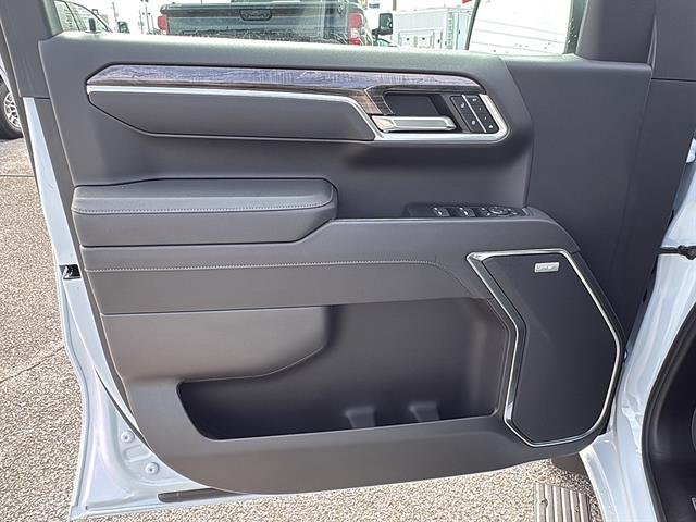 2026 Chevrolet Silverado 1500 LTZ - Photo 38