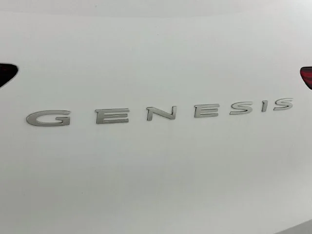 New 2027 Genesis GV70 2.5T Advanced