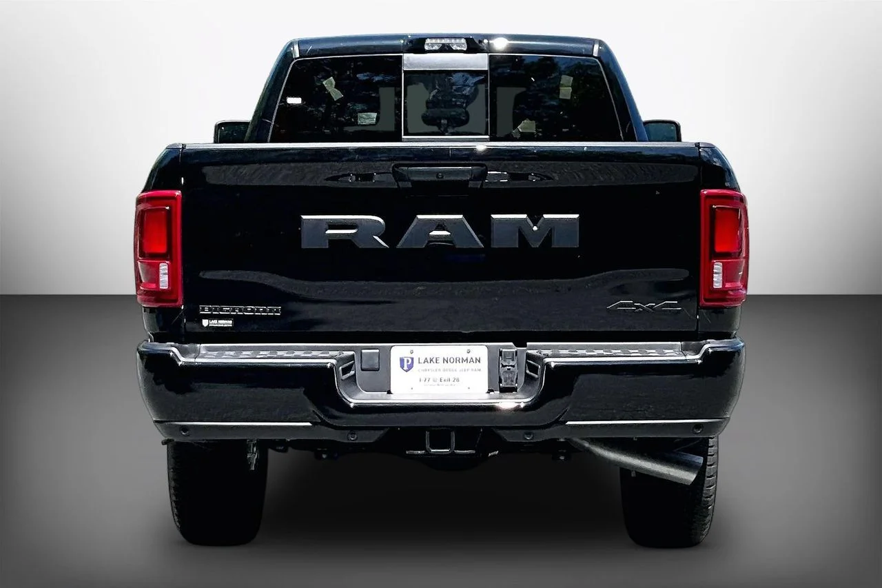 New 2026 Diamond Black Crystal Pearlcoat RAM Big Horn image 7