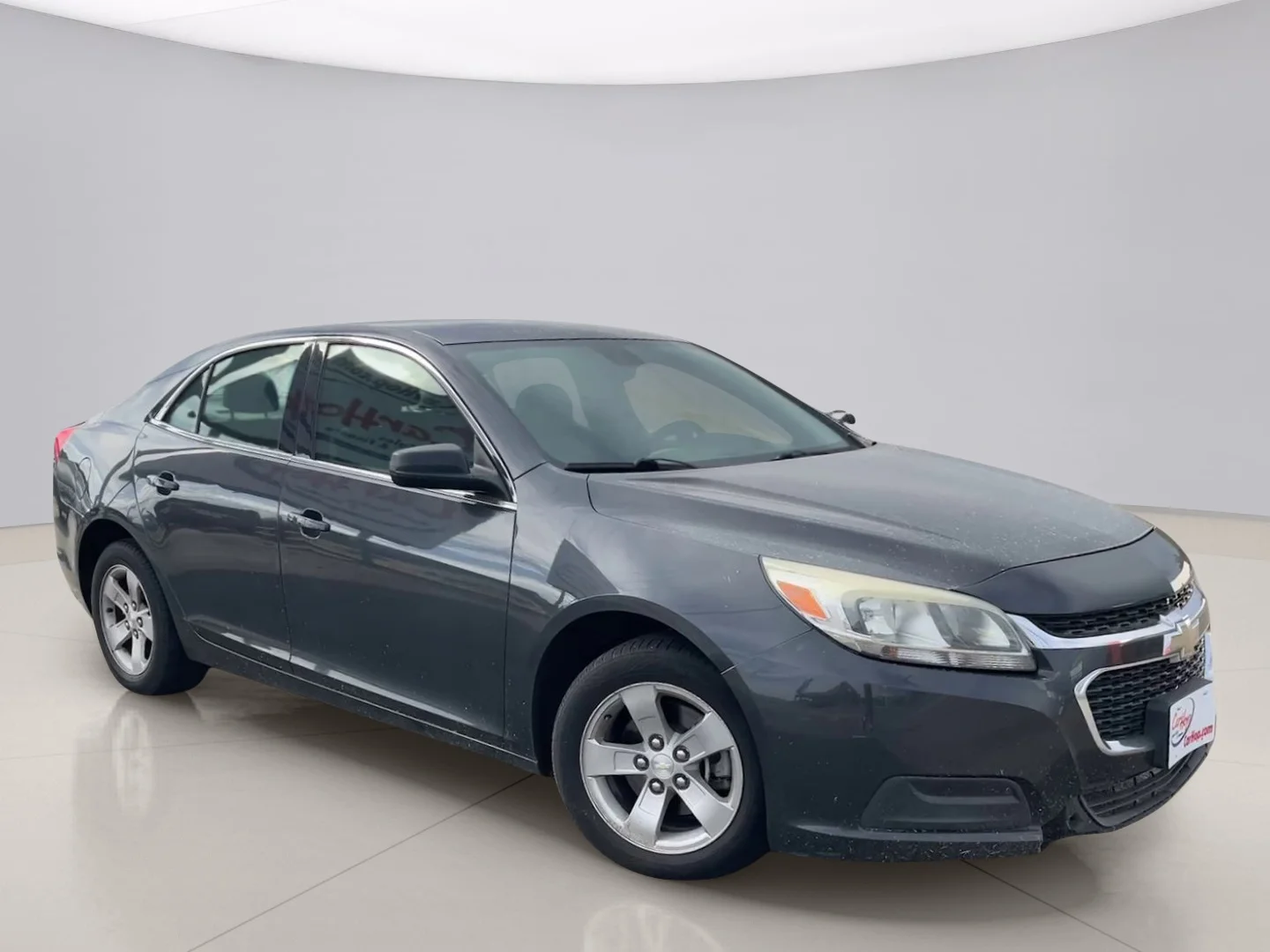 Used 2015 Gray Chevrolet LS image 7