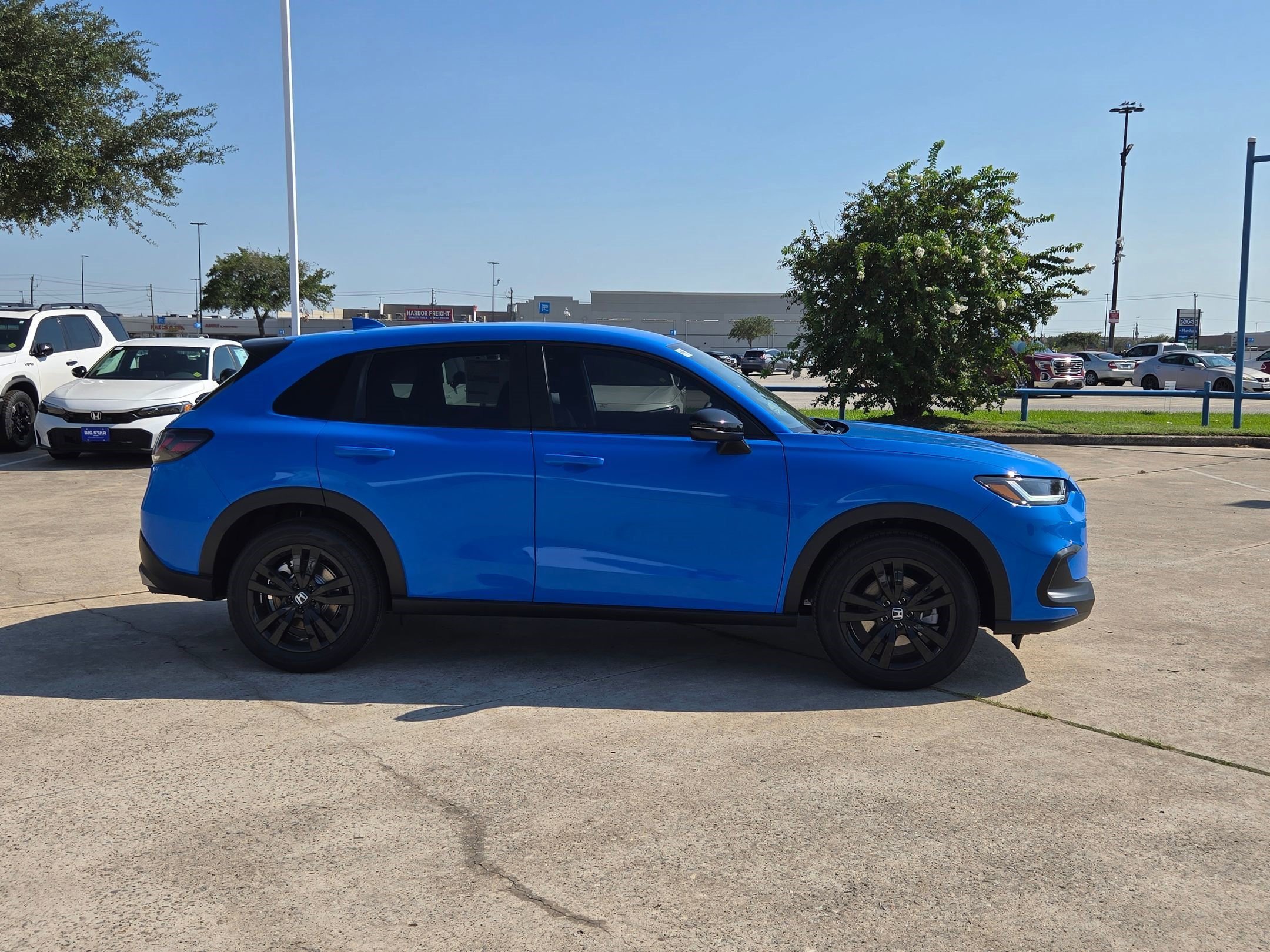 New 2027 Boost Blue Pearl Honda Sport image 3