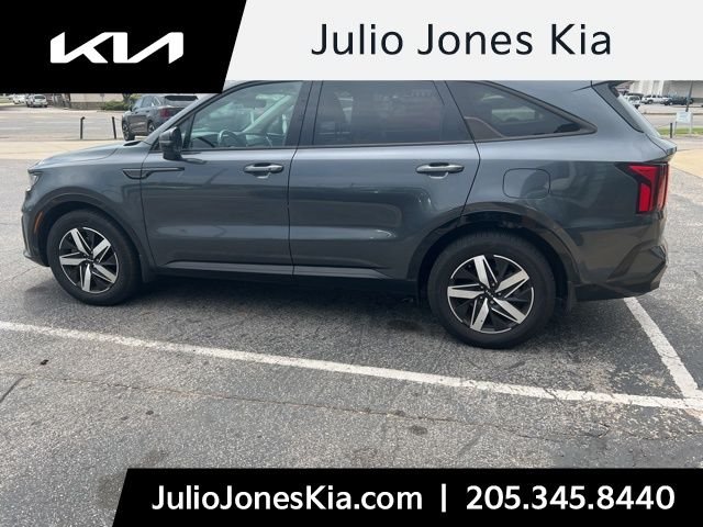 2023 Kia Sorento S AT's photo