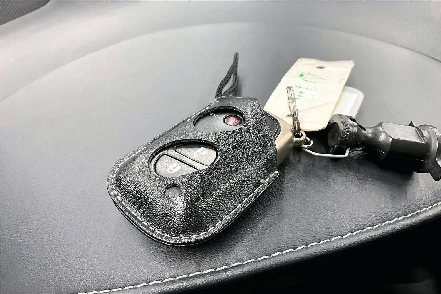 Used 2017 Obsidian Lexus  image 14