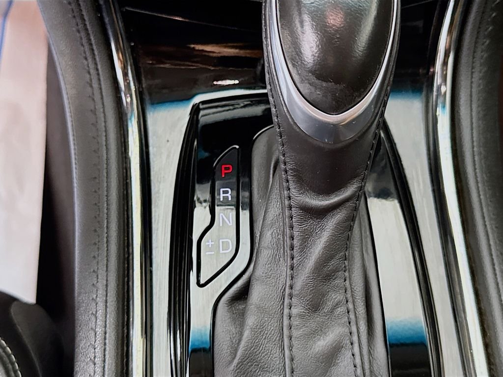 Used 2018 Satin Steel Metallic Cadillac 2.0L Turbo Luxury image 21