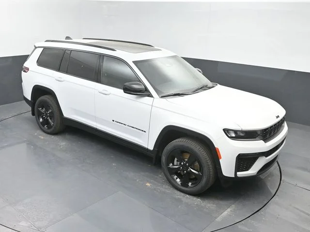 New 2026 Bright White Clearcoat Jeep Limited image 37