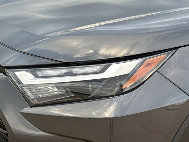 Used 2024 Gray Toyota XLE Premium image 4