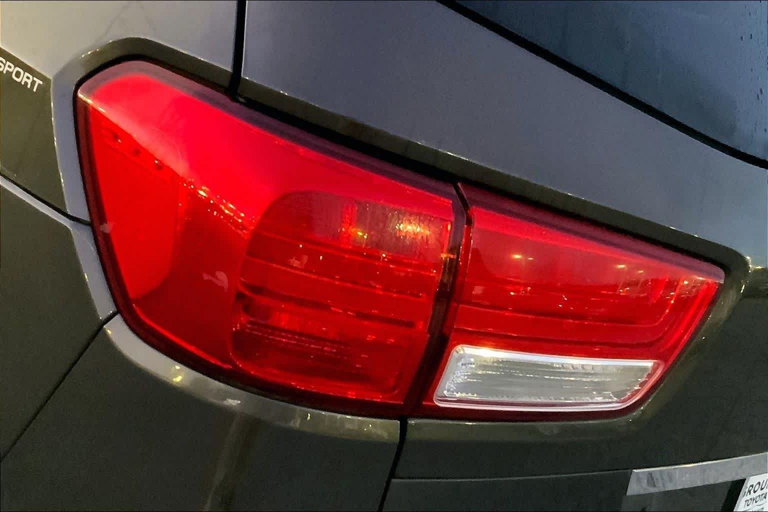 Used 2015 Titanium Brown Kia SX-L image 24