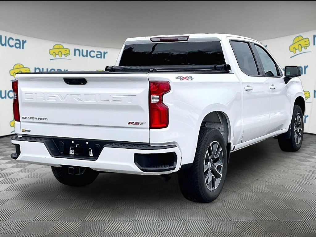 Used 2023 SUMMIT WHITE Chevrolet RST image 6