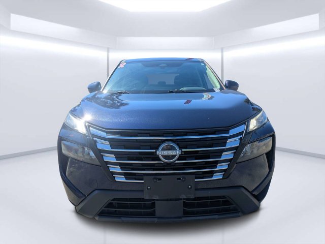 Used 2025 Blue Nissan SV image 8