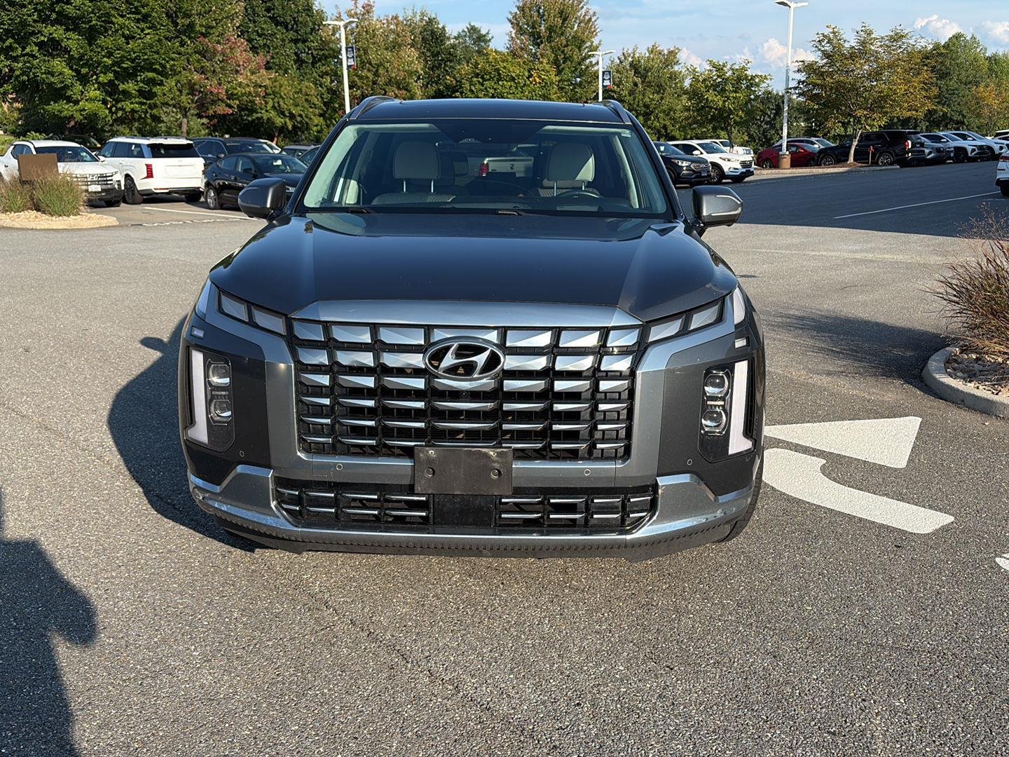 Certified Used 2023 Steel Graphite Hyundai Calligraphy image 3