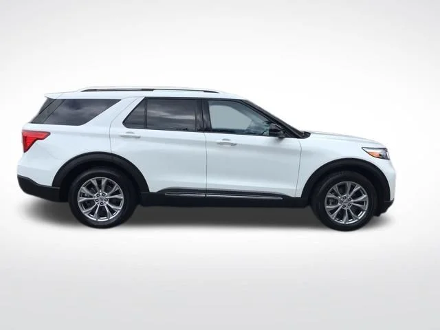 Used 2023 Oxford White Ford Limited image 6