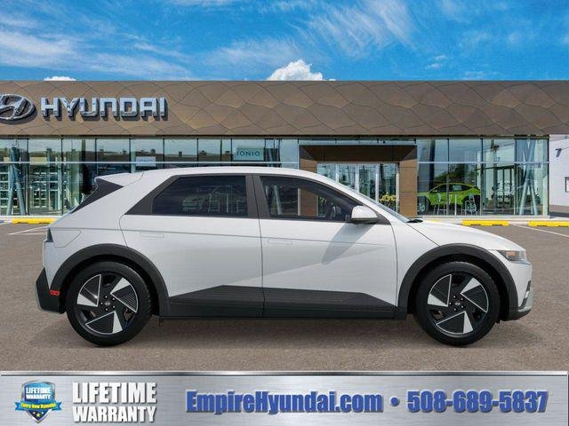 2026 Hyundai IONIQ 5 SE - Photo 7