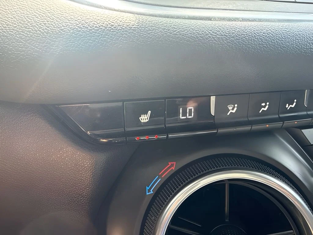 Used 2023 White Chevrolet LT image 11