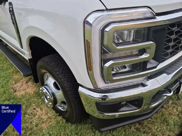 Used 2024 White Ford King Ranch image 9