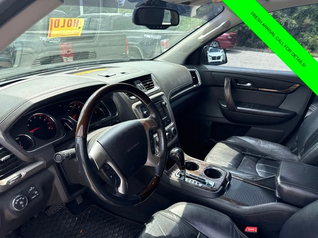 Used 2014 Black GMC Denali image 16