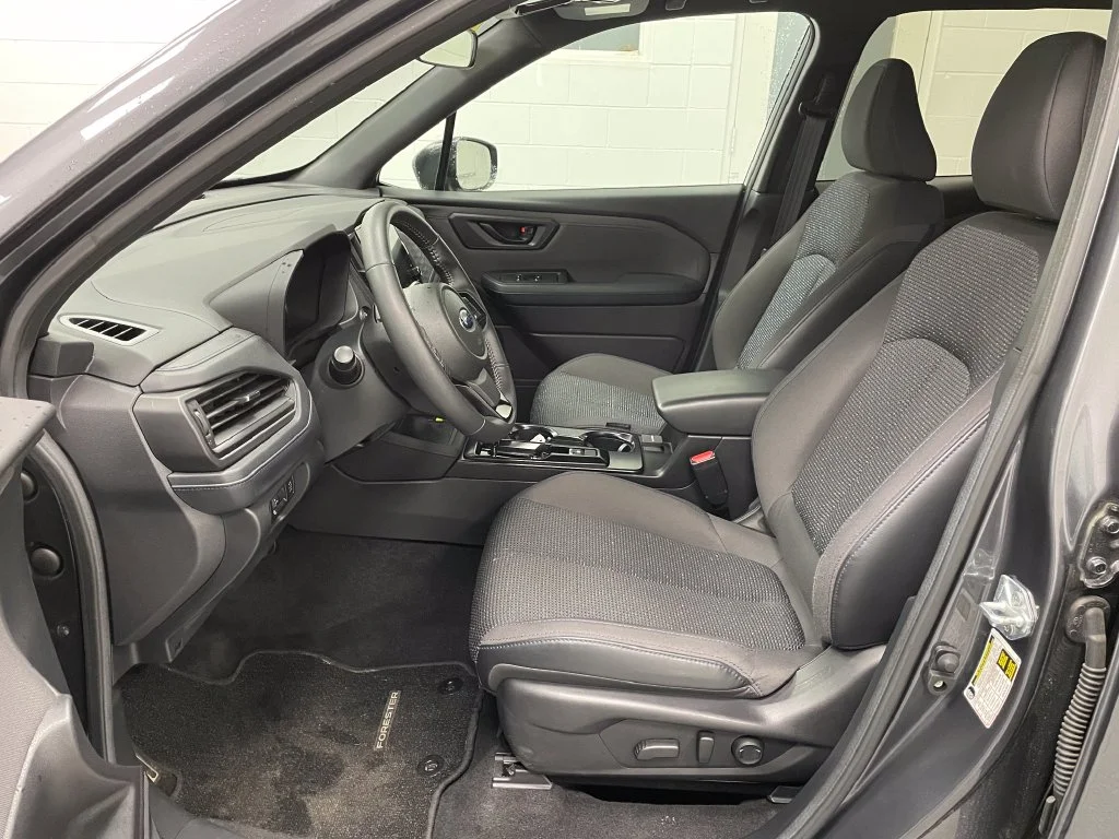 Used 2026 Gray Metallic Subaru Premium image 6