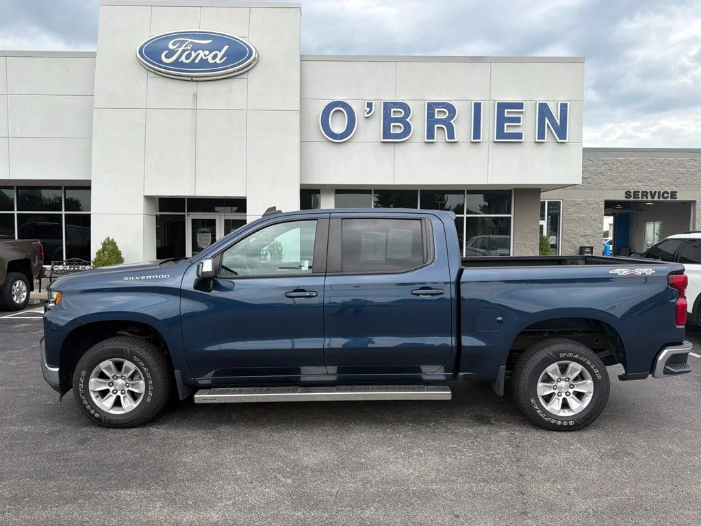 Used 2021 Northsky Blue Metallic Chevrolet LT image 2