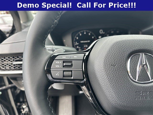Used 2025 Crystal Black Pearl Acura Base image 17