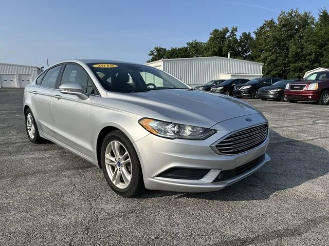 Used 2018 Silver Ford SE image 11