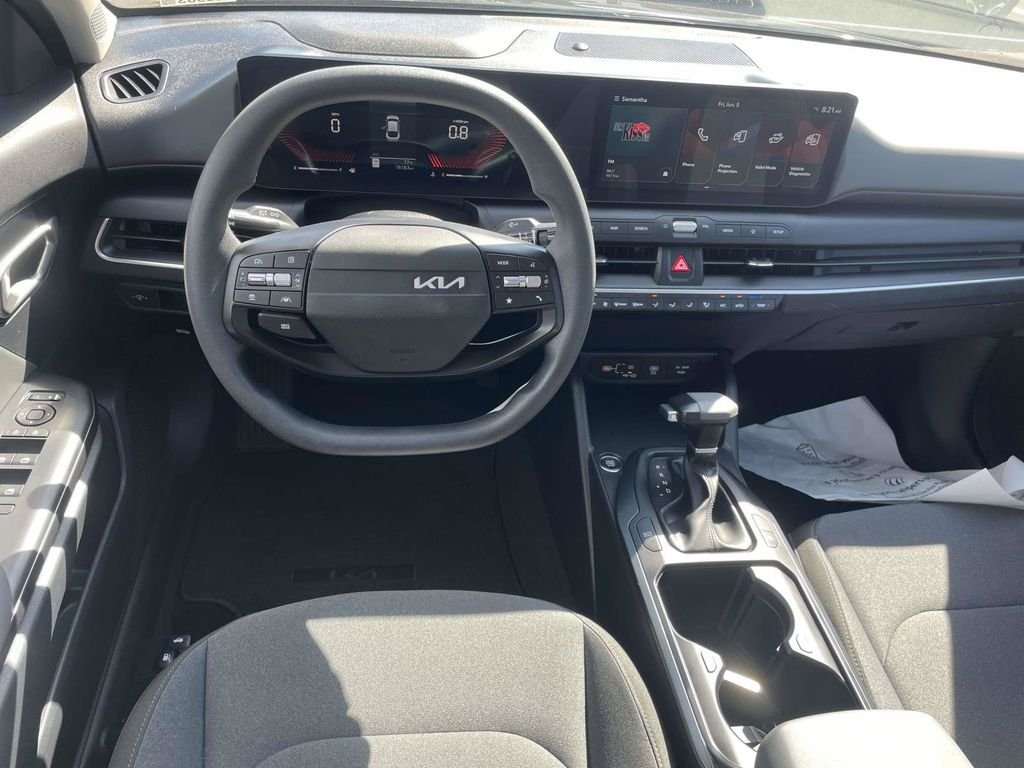 Used 2025 Black Kia LXS image 11