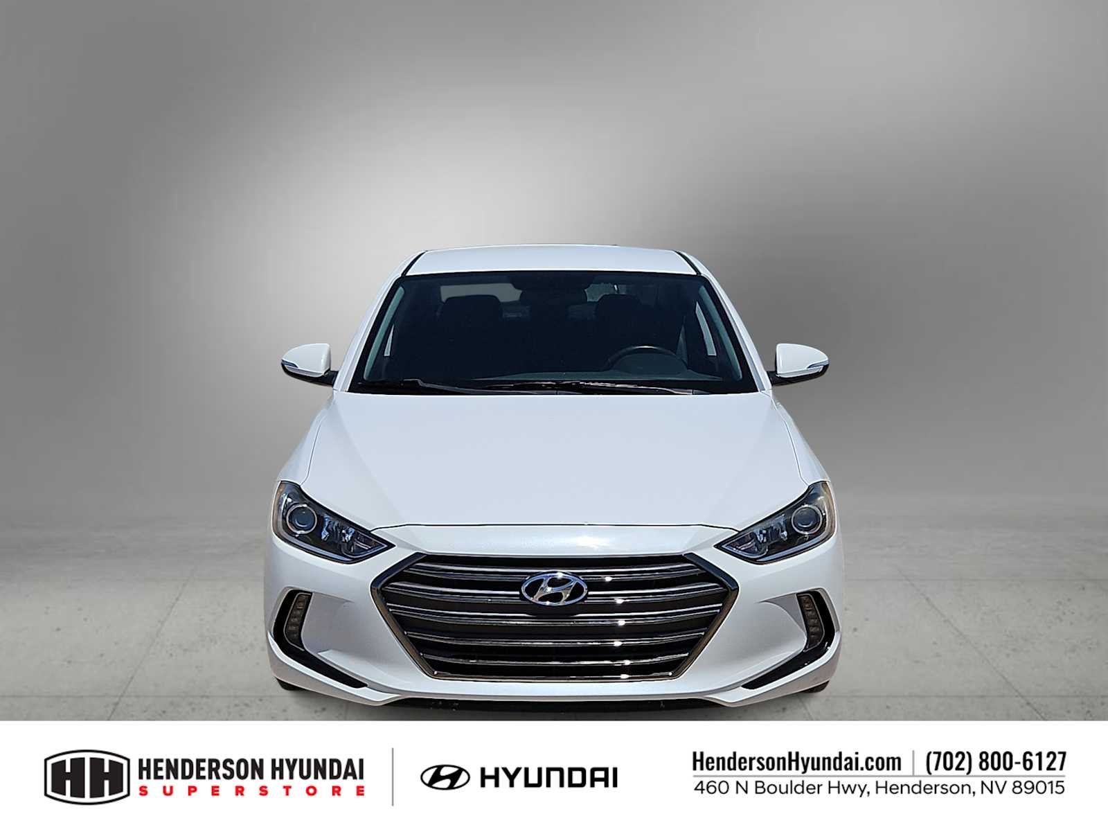 Certified Used 2017 Quartz White Pearl Hyundai Limited image 3