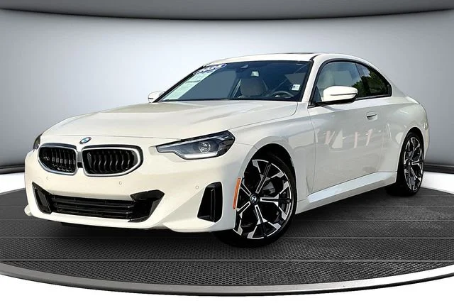 2025 BMW 2 Series 230i