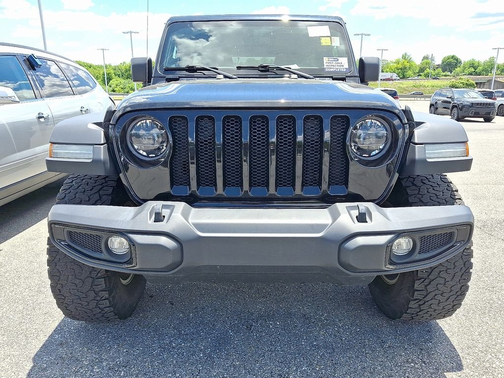 Used 2022 Black Jeep Unlimited High Tide image 2