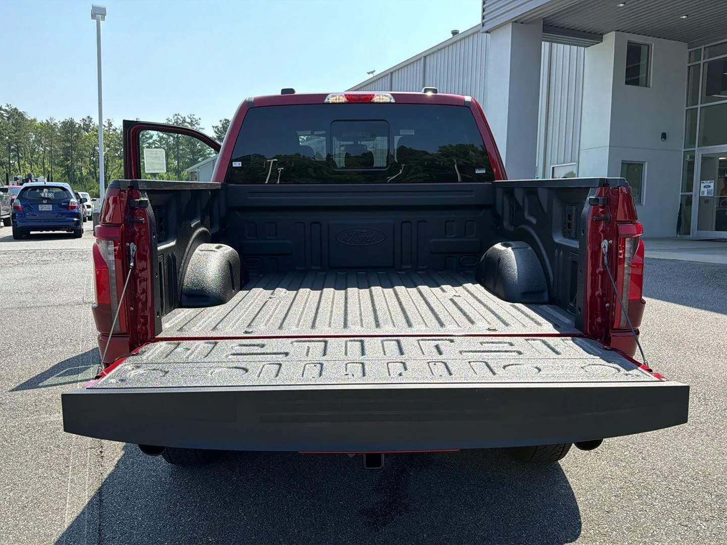 New 2026 Ruby Red Metallic Tinted Clearcoat Ford XLT image 50