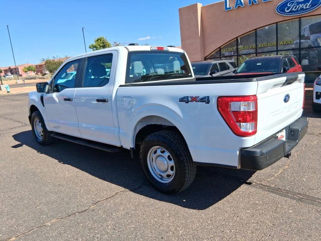 Used 2022 Oxford White Ford XL image 3