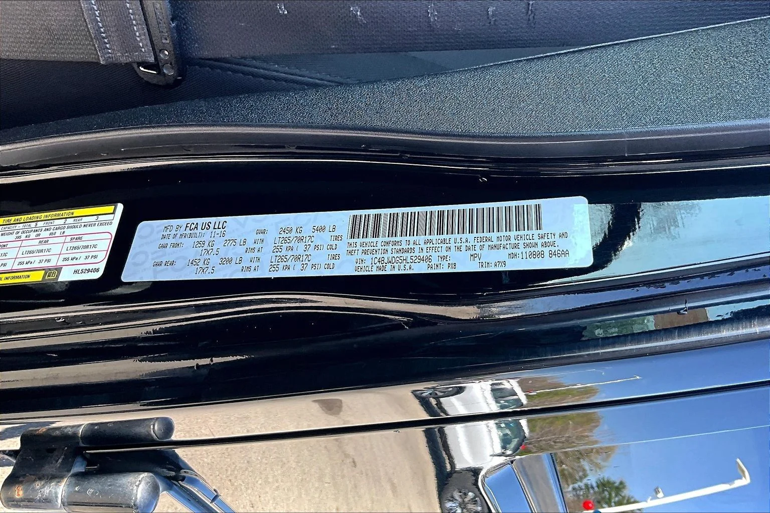 Used 2017 Black Jeep Unlimited Sport image 36