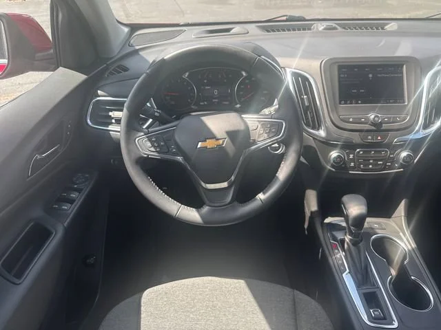 Used 2022 Cherry Red Tintcoat Chevrolet LT image 15