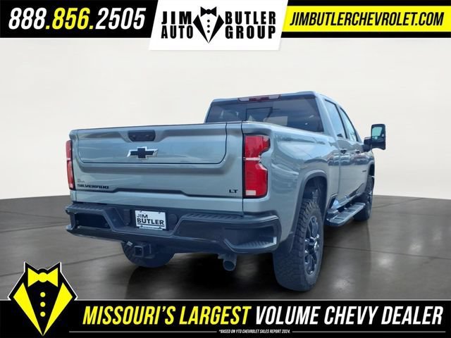 New 2026 Sterling Gray Metallic Chevrolet LT image 21