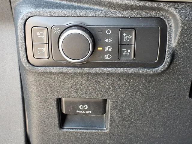 Used 2022 Gray Ford Badlands image 26