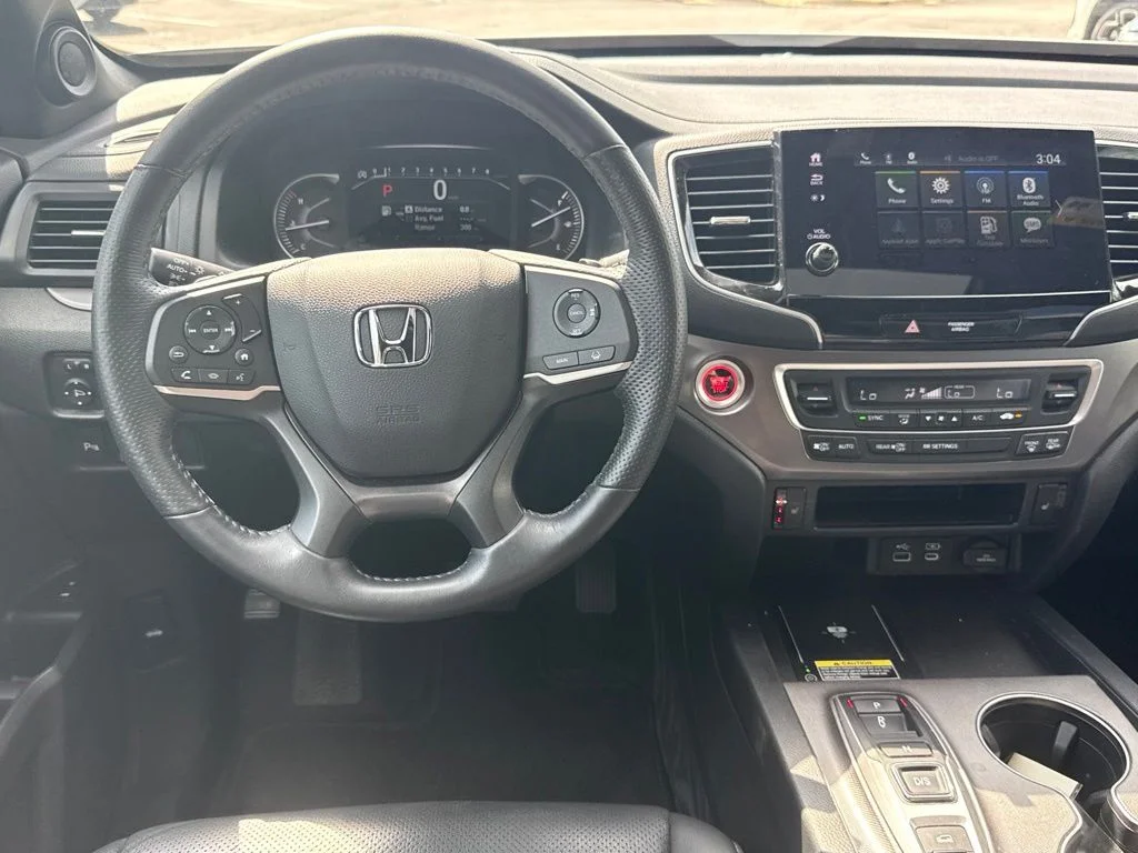 Used 2024 Platinum White Pearl Honda EX-L image 19