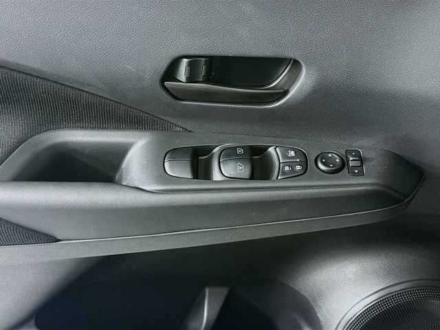 Used 2025 Gray Nissan S image 17