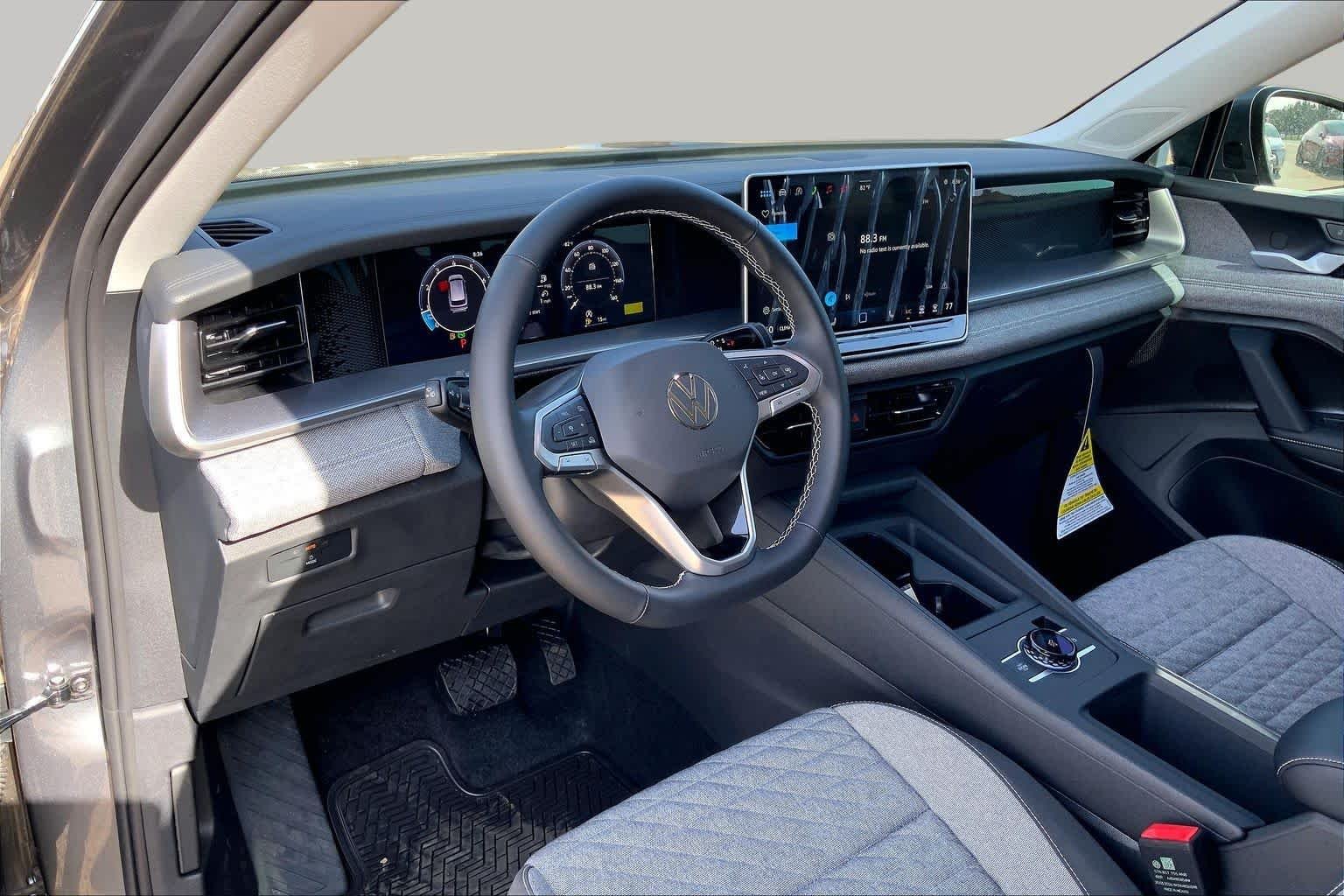 2026 Volkswagen Tiguan S - Photo 8