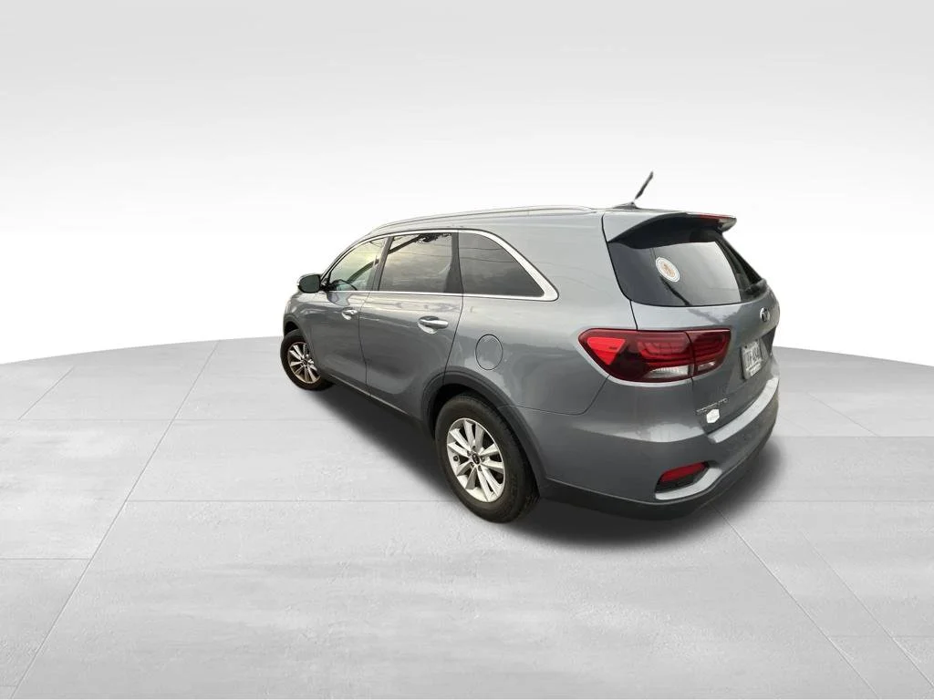 Used 2020 Silver Kia LX image 11