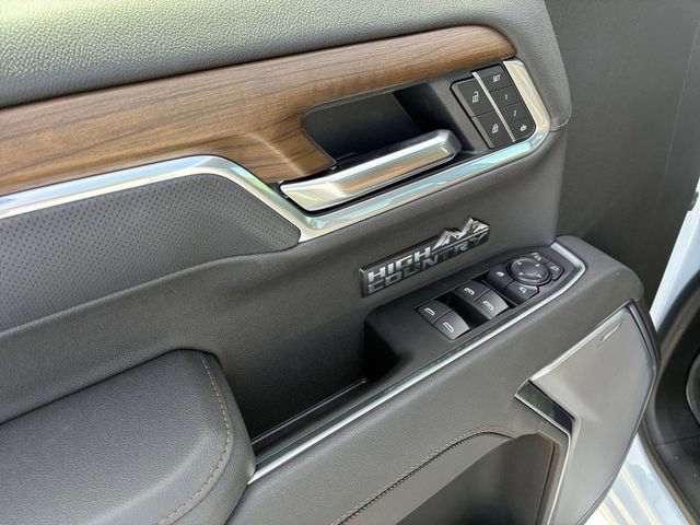 2026 Chevrolet Silverado 1500 High Country - Photo 12