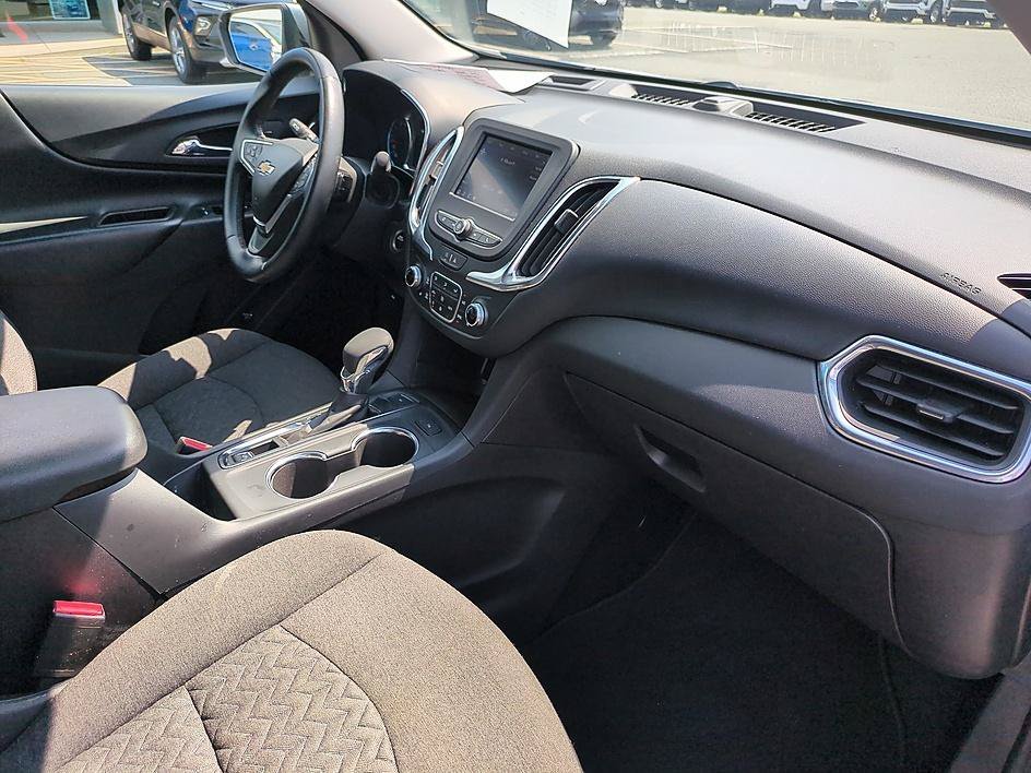 Used 2024 Sterling Gray Metallic Chevrolet LT image 34