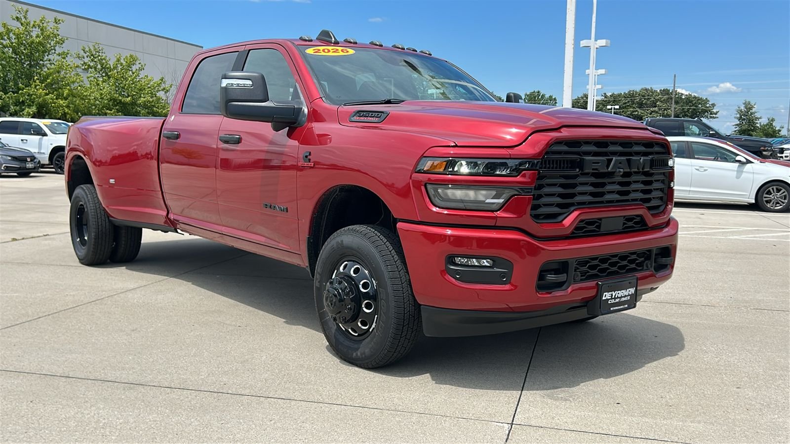 New 2026 Molten Red Pearl-Coat Exterior Paint RAM Big Horn image 2