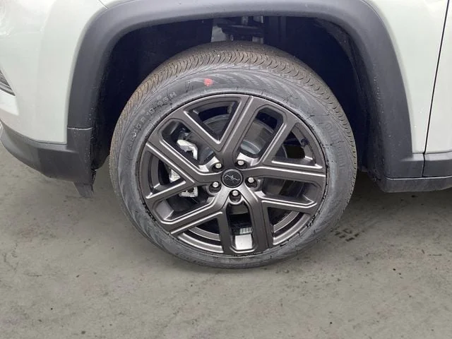 New 2026 Silver Jeep LIMITED ALTITUDE 4X4 image 15