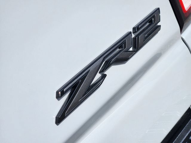 2025 Chevrolet Silverado 2500HD ZR2 - Photo 12