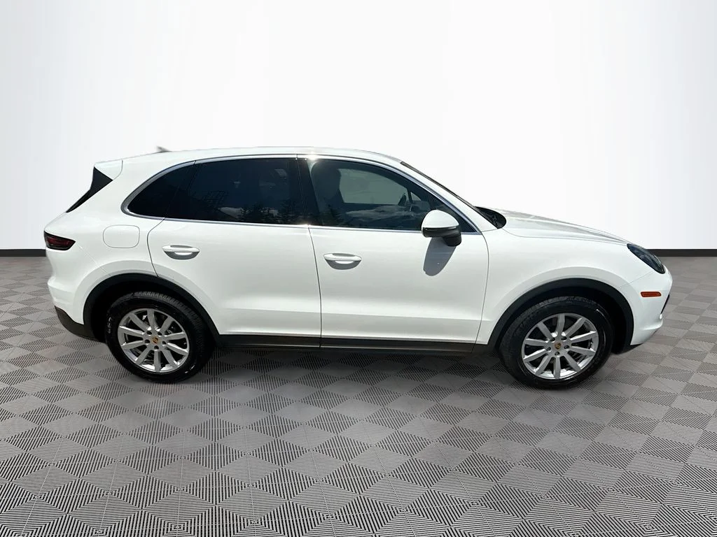 2023 Porsche Cayenne Base - Photo 9