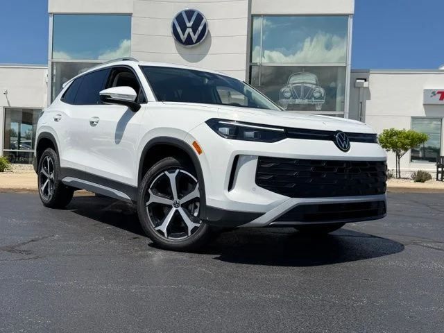 New 2026 White Volkswagen 2.0T SE image 1