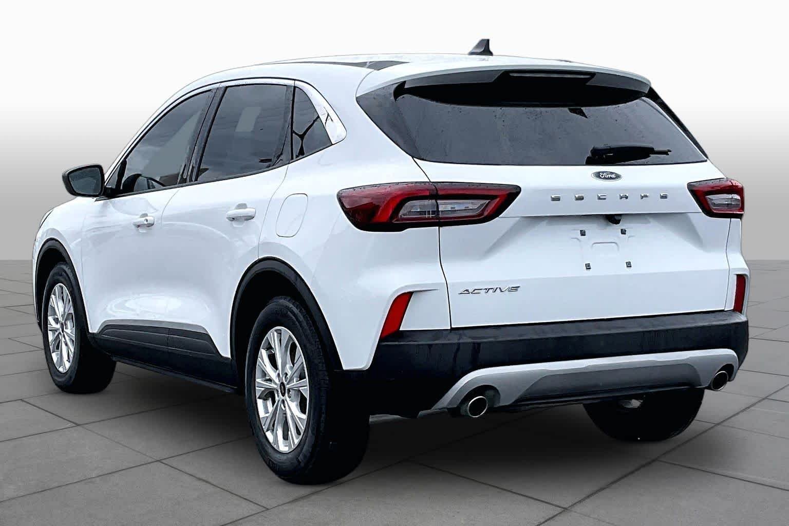 Used 2024 Oxford White Ford Active image 12