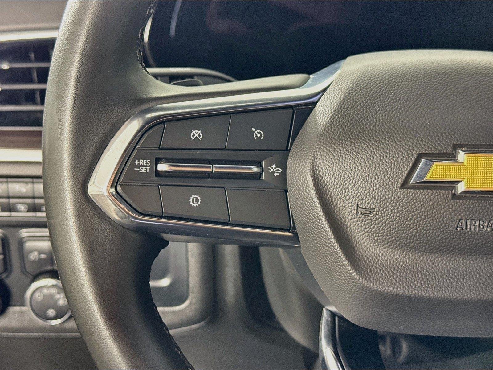 Used 2025 Black Chevrolet LT image 18