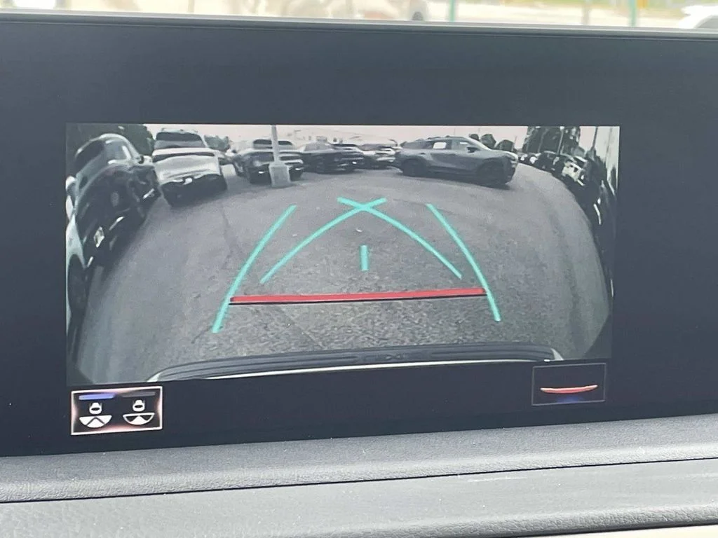 Used 2020 Silver Lexus 350 image 16